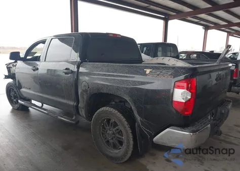 2016 Toyota Tundra Sr5 5.7L V8 z USA, uszkodzony, nr VIN 5TFEW5F13GX204536